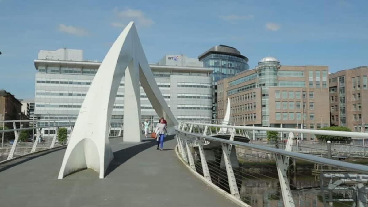 Glasgow City Centre G1 Penthouse With Riverviews - Duplex エクステリア 写真