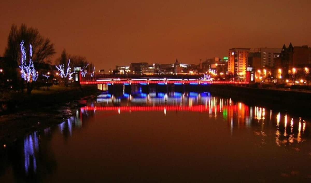 Glasgow City Centre G1 Penthouse With Riverviews - Duplex エクステリア 写真